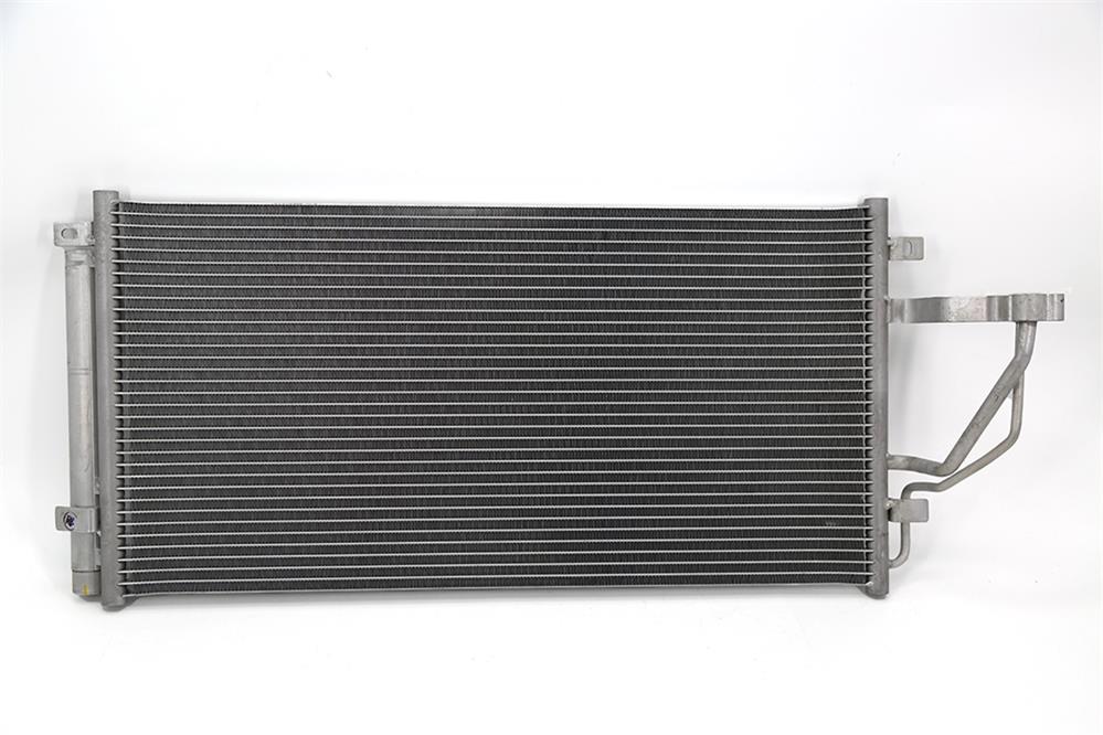 C301054-1700 Changan Raeton CC кондензатор