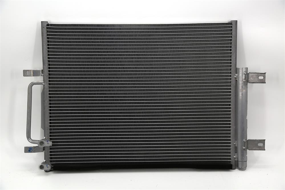 S311F280104-1301 Changan CS75PLUS 2.0T кондензатор